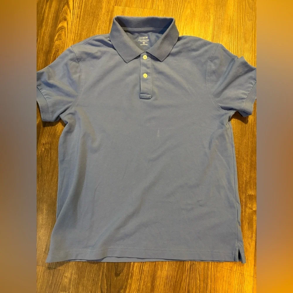 (2) J. Crew Men’s‎ Small Flex Piqued Polo Untucked Shirts (1 Blue 1 Pink)